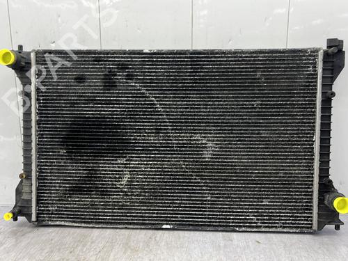 Used Water radiator Water radiator VW PHAETON (3D1, 3D2, 3D3, 3D4, 3D6, 3D7, 3D8, 3D9) 3.0 V6 TDI 4motion (224 hp) 32446365 32446365
