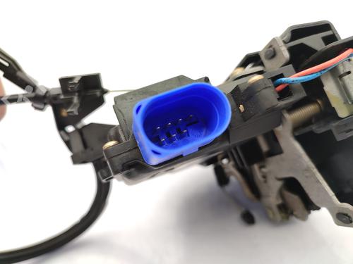 Rear right lock VW GOLF V (1K1) 1.9 TDI | BP23756798C99 