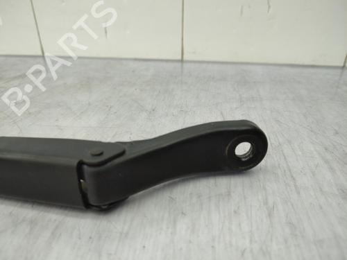 front-windshield-wiper-arm-peugeot-208-i-ca_-cc_-2012-2013-2014-2015-2016-2017-2018-2019-2020-2021-23722256 main image