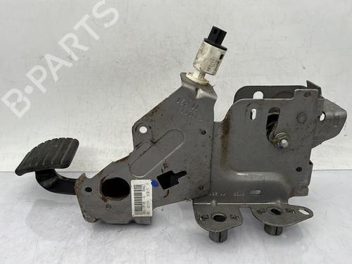 Break pedal RENAULT MEGANE III Grandtour (KZ0/1) 1.5 dCi (KZ09, KZ0D, KZ1G, KZ29, KZ14, KZ1W, KZ10, KZ1F,... | BP29839235I19