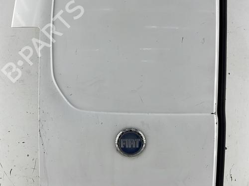 Portón trasero izquierdo FIAT SCUDO Bus (270_, 272_) 2.0 D Multijet (120 hp) 31628021