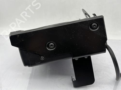 Used Radio Radio 23759328 23759328