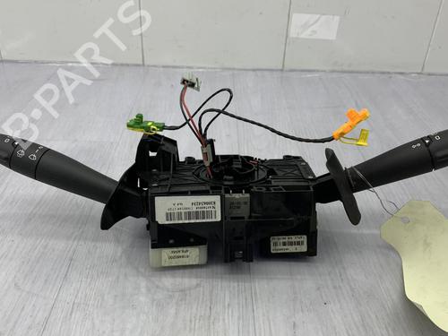 Used Steering column stalk RENAULT CLIO II (BB_, CB_) 1.5 dCi (B/CB3M) (64 hp) 23673677