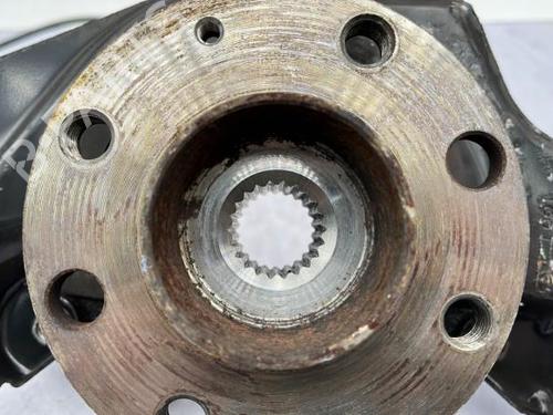 Used Left front steering knuckle Left front steering knuckle OPEL CORSA D (S07) 1.0 (L08, L68) (65 hp) 23752149 23752149