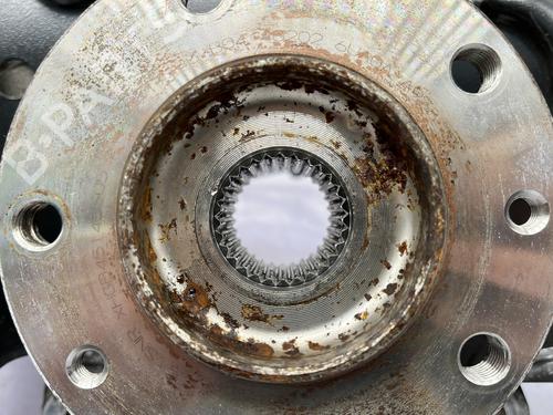 Used Left front steering knuckle Left front steering knuckle RENAULT SCÉNIC IV (J9_) 1.3 TCe 140 (140 hp) 24238159 24238159