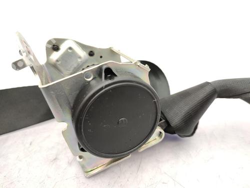 rear-right-seatbelt-dacia-sandero-ii-2012-23730292 main image