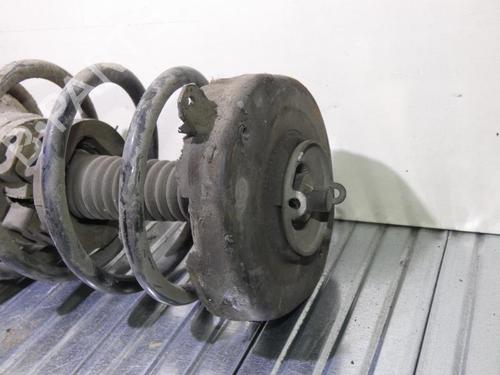 Used Right front shock absorber RENAULT MEGANE I Coach (DA0/1_) 1.6 e (DA0F) (90 hp) 23670710
