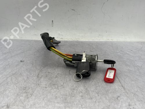 Canhão de ignição RENAULT RAPID Box Body/MPV (F40_, G40_) 1.9 D (F40R) (54 hp) 30730989