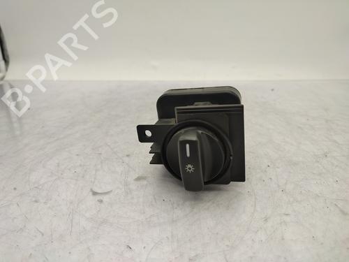 Used Headlight switch MERCEDES-BENZ A-CLASS (W169) A 180 CDI (169.007, 169.307) (109 hp) 23684014