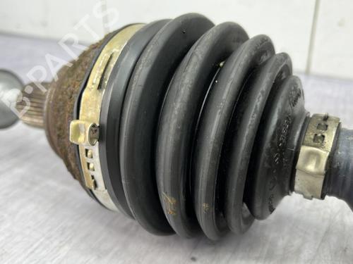 Used Right front driveshaft Right front driveshaft VW GOLF PLUS V (5M1, 521) 1.4 TSI (122 hp) 23710854 23710854