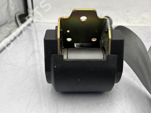 Used Rear right seatbelt Rear right seatbelt RENAULT TWINGO I (C06_) 1.2 (C066, C068) (58 hp) 33001016 33001016