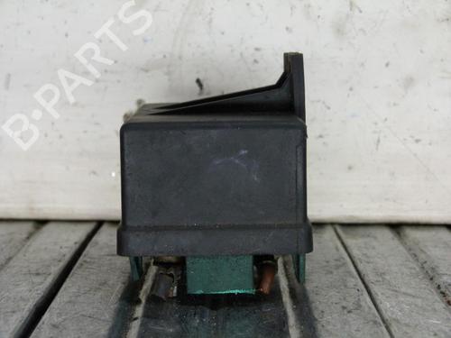 Used Electronic module Electronic module PEUGEOT 106 I (1A, 1C) 1.4 D (50 hp) 23671586 23671586