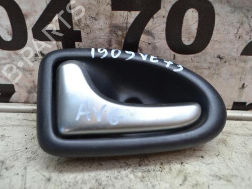 Venstre foran invendig håndtak RENAULT CLIO II (BB_, CB_) 1.4 16V (B/CB0P, BB13) (98 hp) 23667276