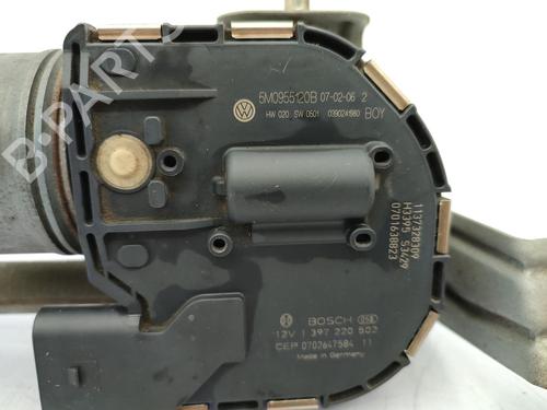 Used Front wiper motor Front wiper motor VW GOLF PLUS V (5M1, 521) 2.0 TDI (136 hp) 23679671 23679671