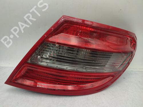 Used Right taillight MERCEDES-BENZ C-CLASS (W204) C 220 CDI (204.002) (170 hp) 29455279