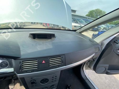 Dashboard OPEL MERIVA A MPV (X03) 1.6 16V (E75) | BP38425748C46 - Image 4