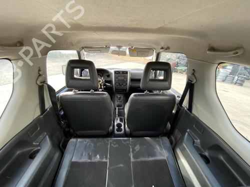 Interiør tag Interiør tag SUZUKI JIMNY Closed Off-Road Vehicle (SN) 1.5 DDiS 4x4 (86 hp) 36480446 36480446