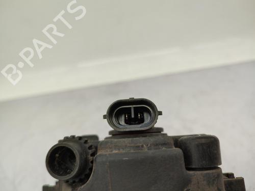 Used Right front fog light RENAULT MEGANE II (BM0/1_, CM0/1_) 2.0 16V (BM0U, CM0U) (135 hp) 23728479
