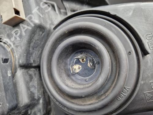 Left headlight PEUGEOT 206 Hatchback (2A/C) 2.0 HDI 90 | BP23743071C28 