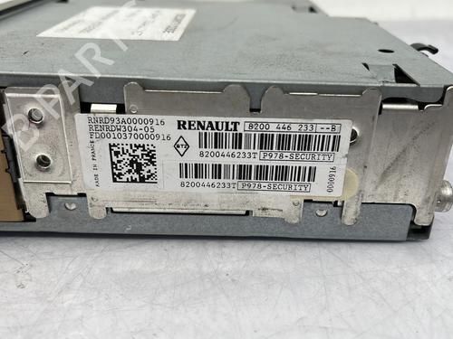 radio-renault-twingo-ii-cn0_-2007-33206182 main image