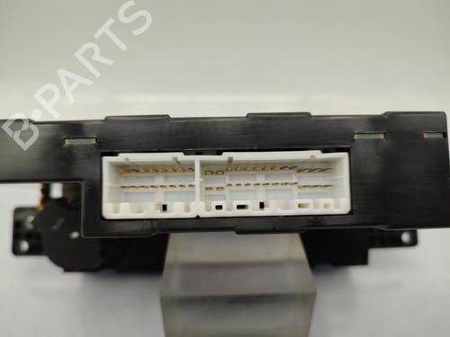 Used Climate control Climate control 23710573 23710573
