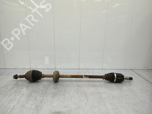 Used Right front driveshaft DACIA SANDERO 1.5 dCi (88 hp) 23704210