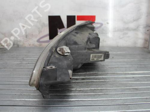Used Right headlight PEUGEOT 206 Hatchback (2A/C) 1.9 D (69 hp) 23691986