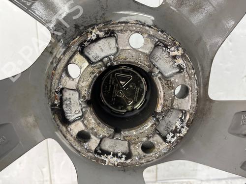 Used Rim Rim 39196571 39196571