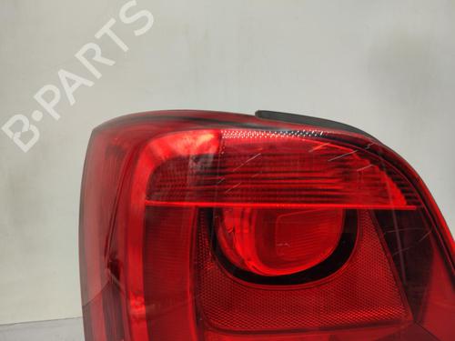 Venstre Baklys VW POLO V (6R1, 6C1) 1.6 TDI (90 hp) 23706798