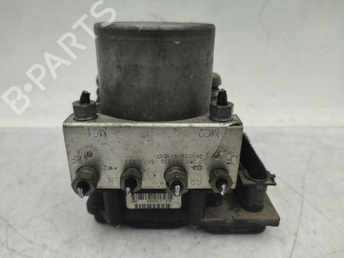 Used ABS pump FIAT GRANDE PUNTO (199_) 1.3 D Multijet (75 hp) 29611568