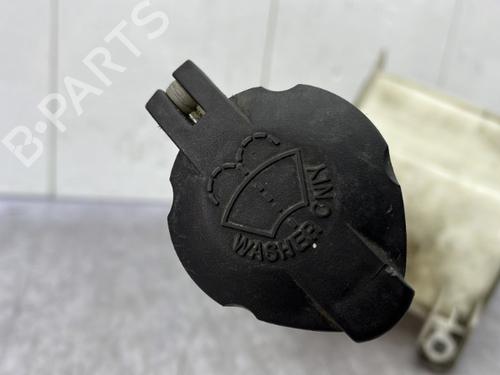 Windscreen washer tank HYUNDAI SANTA FÉ I (SM) 2.0 CRDi 4x4 | BP23756891C113 