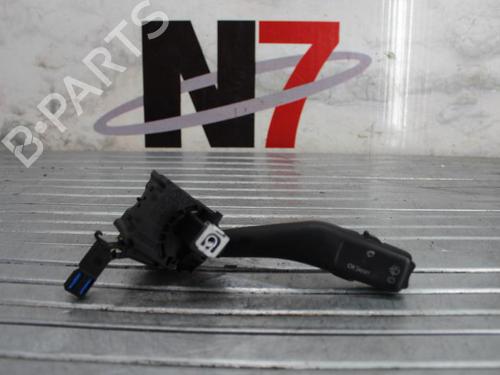 Used Steering column stalk VW TOURAN (1T1, 1T2) 1.9 TDI (100 hp) 23666169