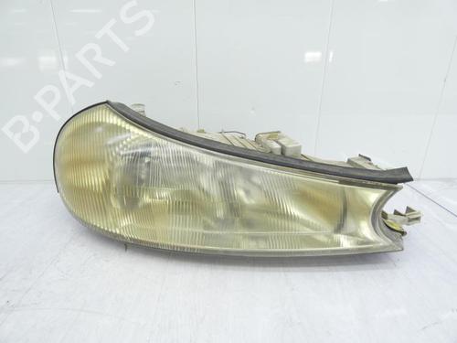 Used Right headlight FORD MONDEO II (BAP) 1.8 i (115 hp) 23688822
