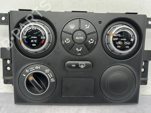 Climate control SUZUKI GRAND VITARA II (JT, TE, TD) 1.9 DDiS All-wheel Drive (JT419, TD44, JB419WD, JB419XD,... | BP23758366I5 - Image 2