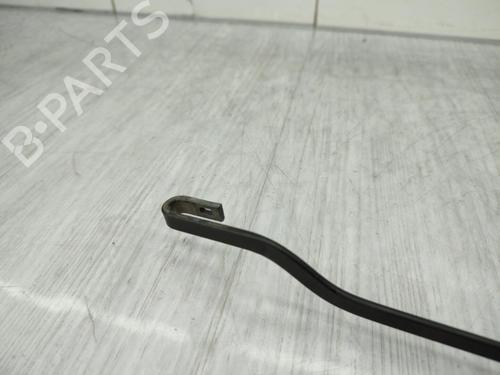 Front windshield wiper arm NISSAN MICRA II (K11) 1.0 i 16V | BP23738527C143 