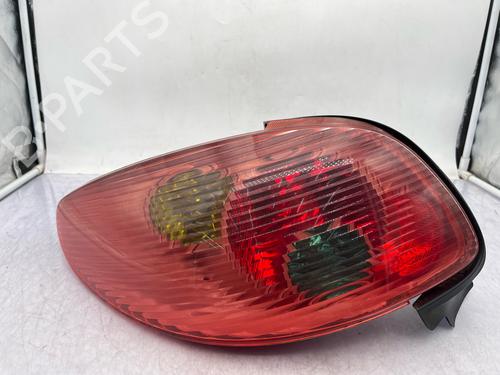 Used Left taillight Left taillight PEUGEOT 206 CC (2D) [2000-2008] 34243474 34243474