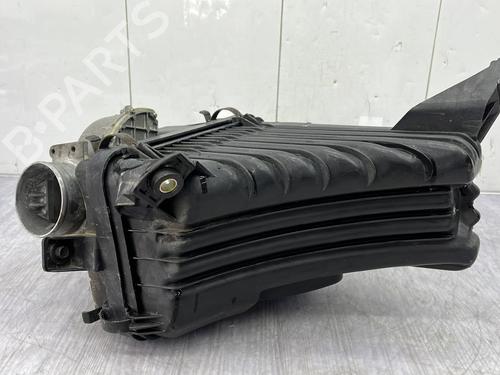 Used Air filter box Air filter box TOYOTA PREVIA I (_R1_, _R2_) 2.4 (TCR11_, TCR10_, TCR10R, TCR11R) (132 hp) 24313713 24313713