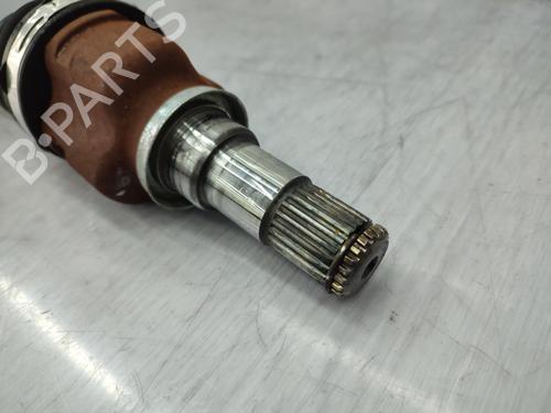 Used Left front driveshaft PEUGEOT 107 (PM_, PN_) 1.0 (68 hp) 23720563