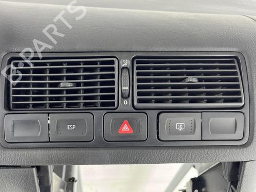 Dashboard VW GOLF IV (1J1) 1.9 TDI | BP23755981C46 