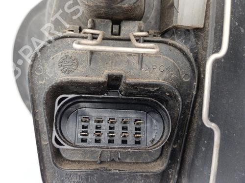 Right headlight VW GOLF IV (1J1) 1.4 16V | BP23710796C29 