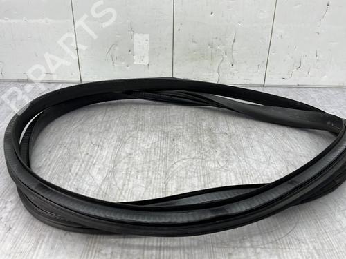 Rubber door seal RENAULT MEGANE IV Hatchback (B9A/M/N_) 1.6 dCi 165 808323853R