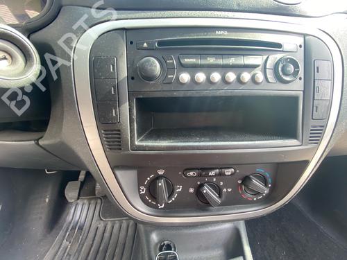 Dashboard CITROËN C2 (JM_) 1.4 HDi | BP37475292C46 - Image 83