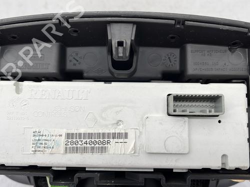 display-monitor-renault-megane-iii-hatchback-bz01_-b3_-2008-31321439 main image