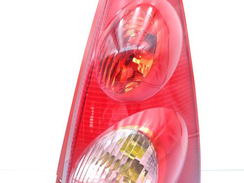 Right taillight PEUGEOT 107 (PM_, PN_) 1.4 HDi | BP23731242C35