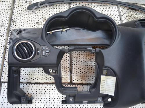 Dashboard ALFA ROMEO GT (937_) 1.9 JTD (937CXN1B) | BP23686549C46  - Image 6