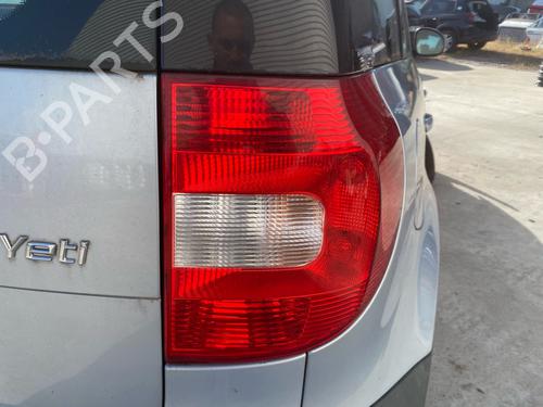 Right sun visor SKODA YETI (5L) 1.2 TSI | BP36551589I2 - Image 121
