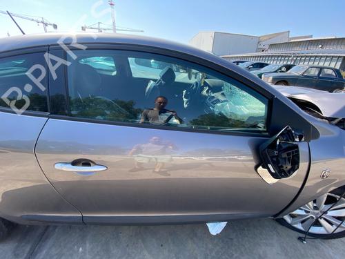 Used Right front door Right front door 38295246 38295246