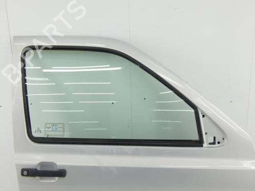 Used Right front door Right front door 23690135 23690135