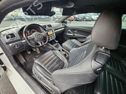 Dashboard VW SCIROCCO III (137, 138) 2.0 TDI | BP23761761C46  - Image 44