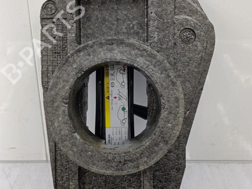 Used Jack Kit VW POLO V (6R1, 6C1) 1.6 TDI (75 hp) 23676307